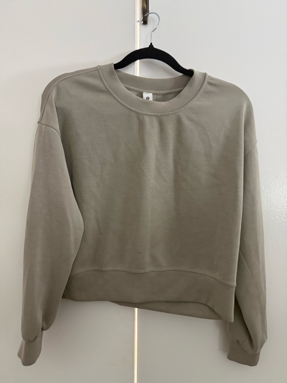 Lululemon softstream sweater crew top size 2